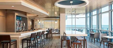 Bar (en el alojamiento)