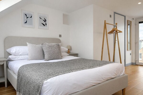 Imagen sin descripción, 1 de 15, botón