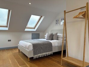 Strykejern/-brett, wi-fi (inkludert) og sengetøy