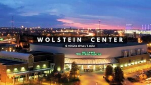 Le Wolstein Center se trouve à 6 minutes en voiture du centre-ville.