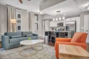 Living area - Amazing Downtown Apartment in Incredible Location! (Cleveland)