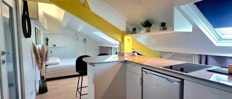 1 camera, Wi-Fi, lenzuola