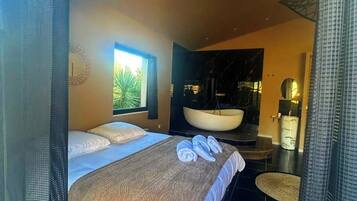 4 chambres, fer et planche Ă repasser, Wi-Fi, draps fournis