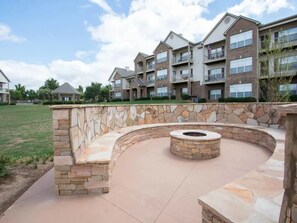 Property grounds - Landing | Amazing 2BD, Tennis Court, Yoga Studio (McDonough)