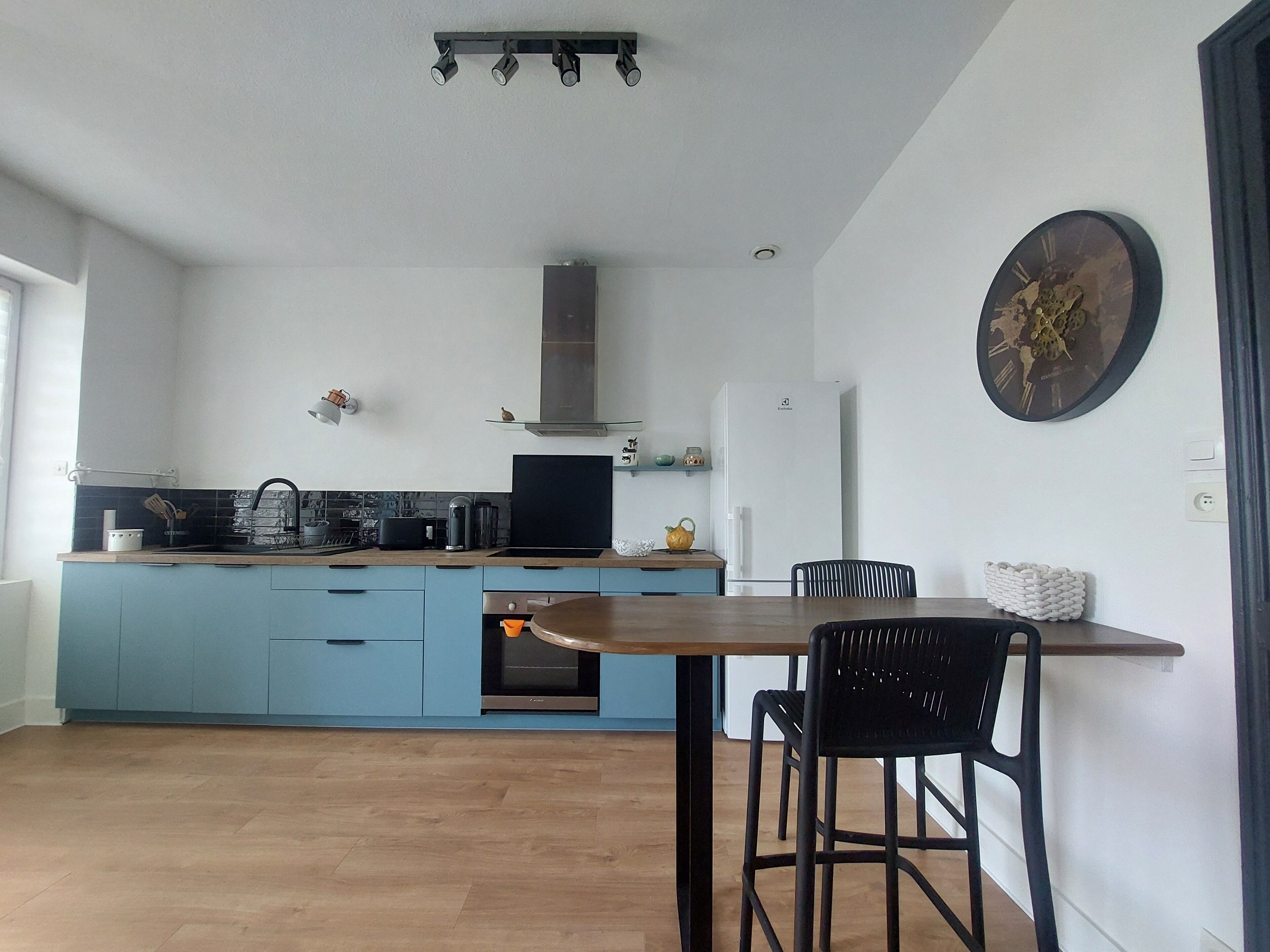 Microwave, oven, stovetop