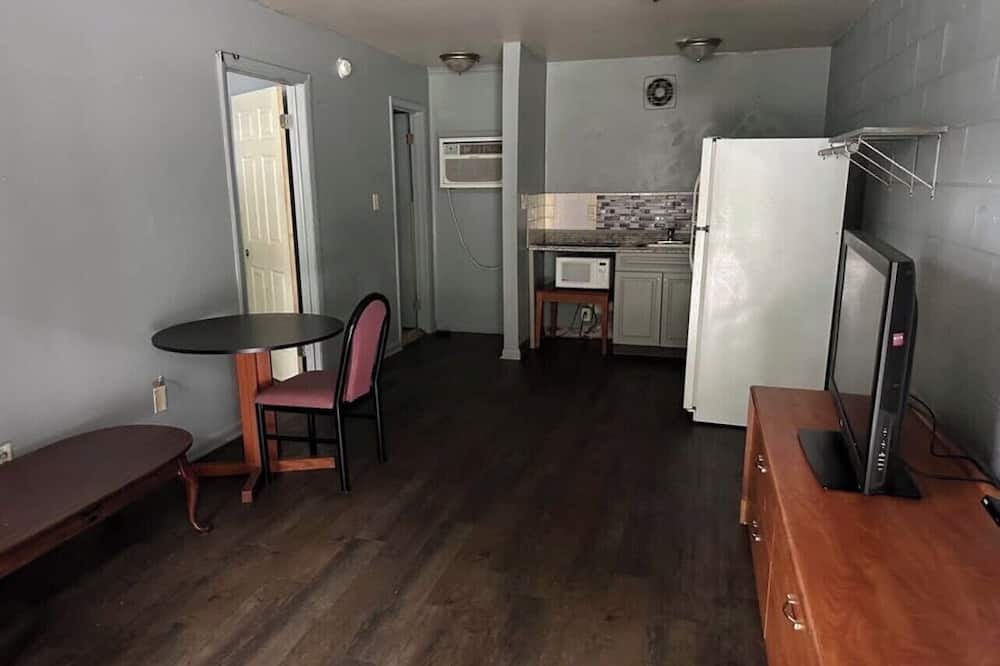 Paradise Suites