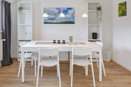 Speisen. Ferienwohnung am Badeparadies