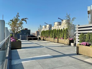 Terrace/patio - Modern Furnished Apartment 3-6 Month Executive Stay Near Columbia & Central Park (New York)