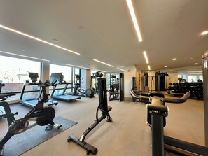 Fitness facility - Modern Furnished Apartment 3-6 Month Executive Stay Near Columbia & Central Park (New York)