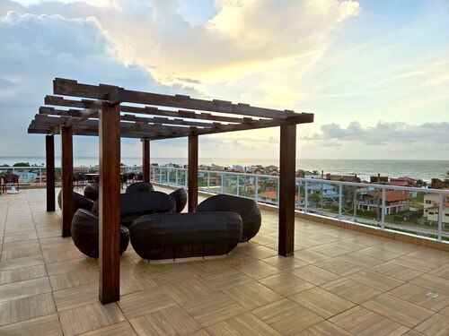 Salt Beach Atalaia Fort do Farol