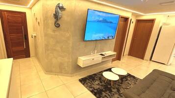 Familienapartment, Balkon | Kostenloses WLAN