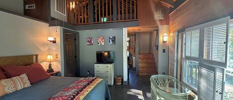 1 bedroom, iron/ironing board, Internet, bed sheets