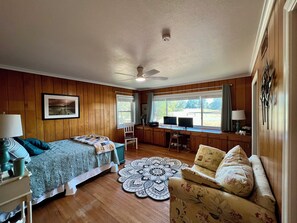 3 Schlafzimmer, Bügeleisen/Bügelbrett, WLAN, Bettwäsche