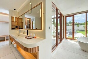 Bathroom - The Aurum Canggu by Nagisa Bali (Bali)