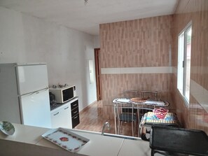 Microwave, oven, stovetop