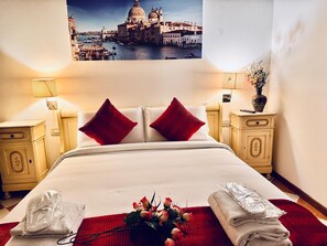 Traditional Double Room | Free WiFi