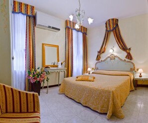 Triple Room | Free WiFi - HOTEL HENRY (Venezia)