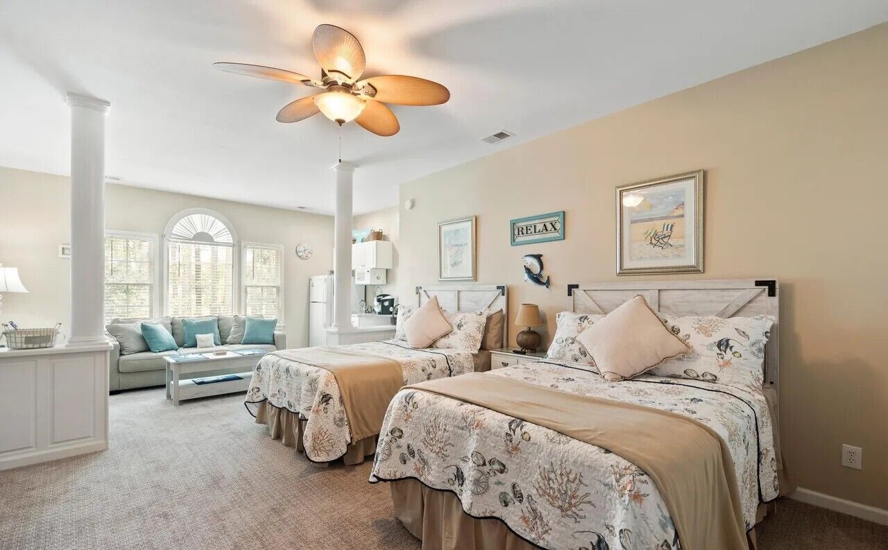 2 bedrooms, iron/ironing board, WiFi, bed sheets