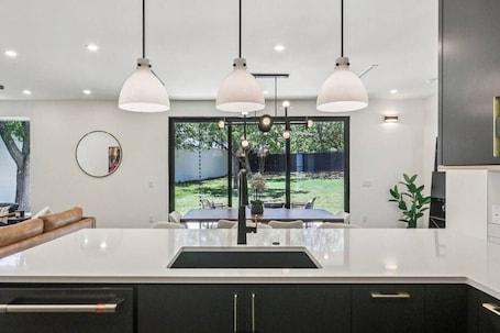 Interior. Upscale Austin Getaway w/ Designer Interiors