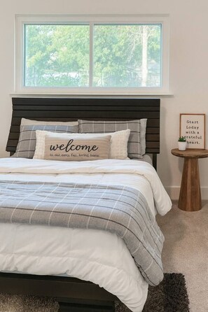 Desk, iron/ironing board, travel crib, WiFi