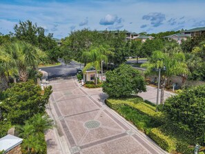 Property grounds - Peaceful 3BR Family Condo ✧ Minutes to Disney – Caribe Cove Resort! (Kissimmee)