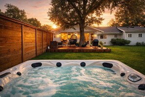 Terrace/patio - Spacious Cedar Park Retreat | Backyard Oasis (Cedar Park)