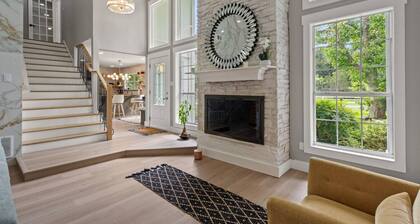 Luxury Villa Retreat, Pool, Hot tub & Fun