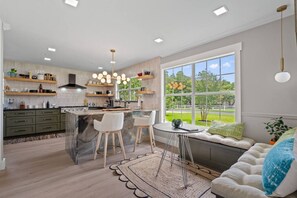 Interior - Luxury Villa Retreat, Pool, Hot tub & Fun (Cedar Park)