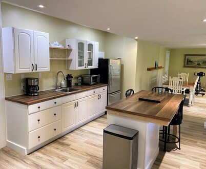 Your Cozy Cottage Escape in Calabogie