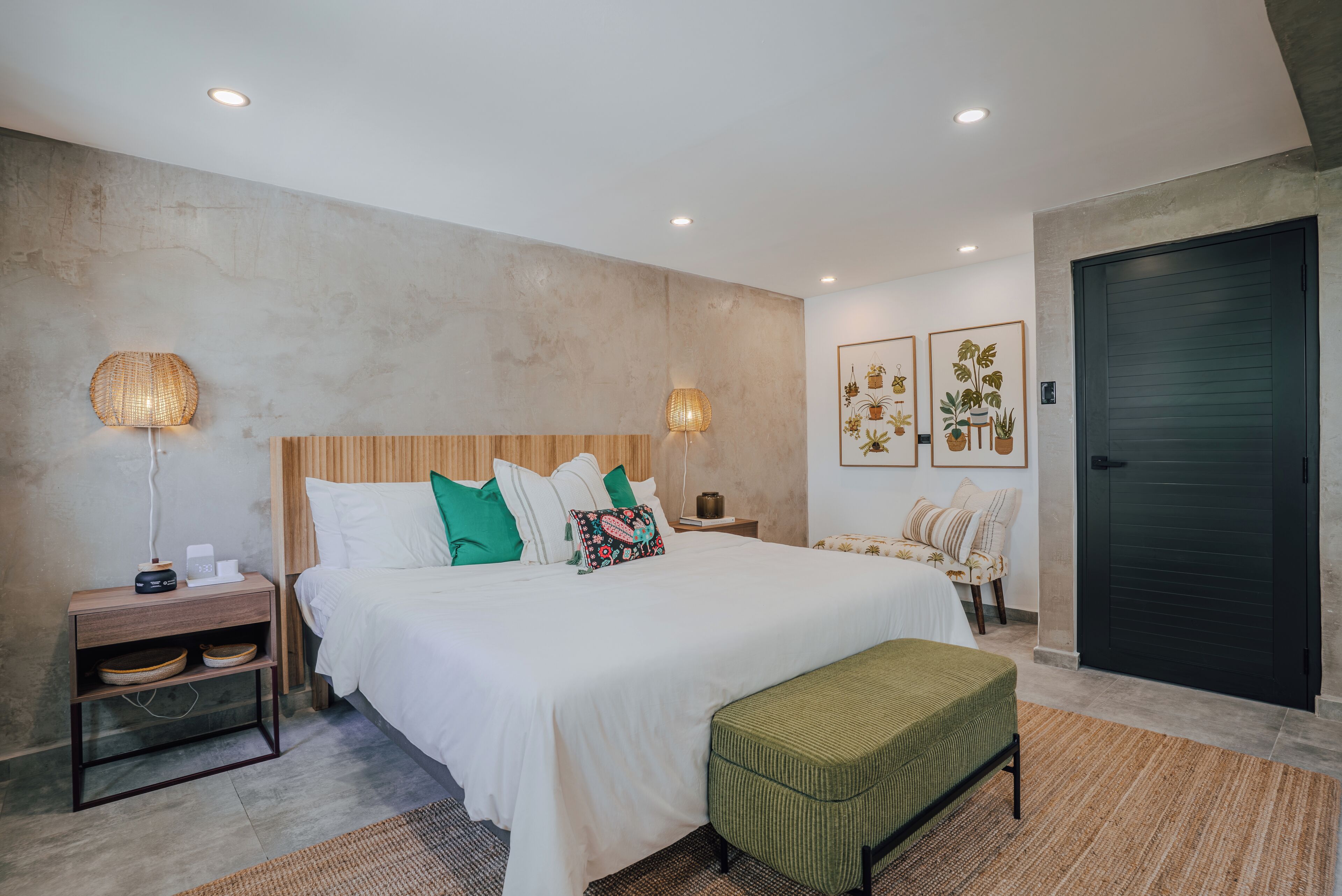 In-room safe, iron/ironing board, free WiFi