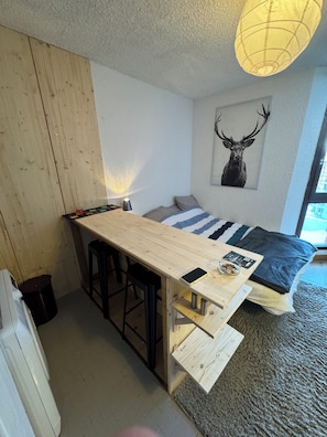 Interior - Newly renovated studio at the foot of the slopes (Vars)