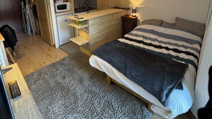 Unclassified image, 3 of 6, button - Newly renovated studio at the foot of the slopes (Vars)