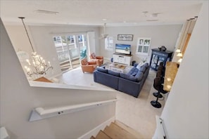 Smart TV, video games - Spacious 4BR/3BA Townhouse Steps from the Beach (Indian Shores)