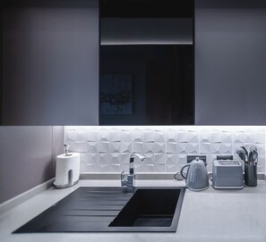 Micro-ondes, plaque de cuisson