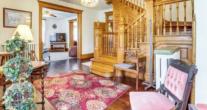 Groups Welcome! Historic Queen Anne Gem in Garrett