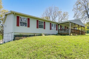 المنشأة من الخارج