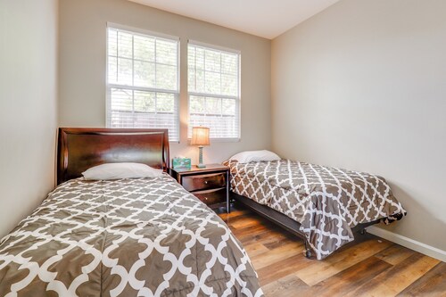 Quiet & Convenient! Santa Rosa Family Home w/ Yard