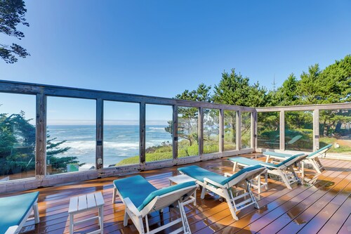 Steps to Otter Crest Beach: Studio w/ Resort Perks