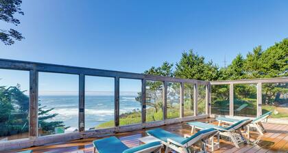Steps to Otter Crest Beach: Studio w/ Resort Perks