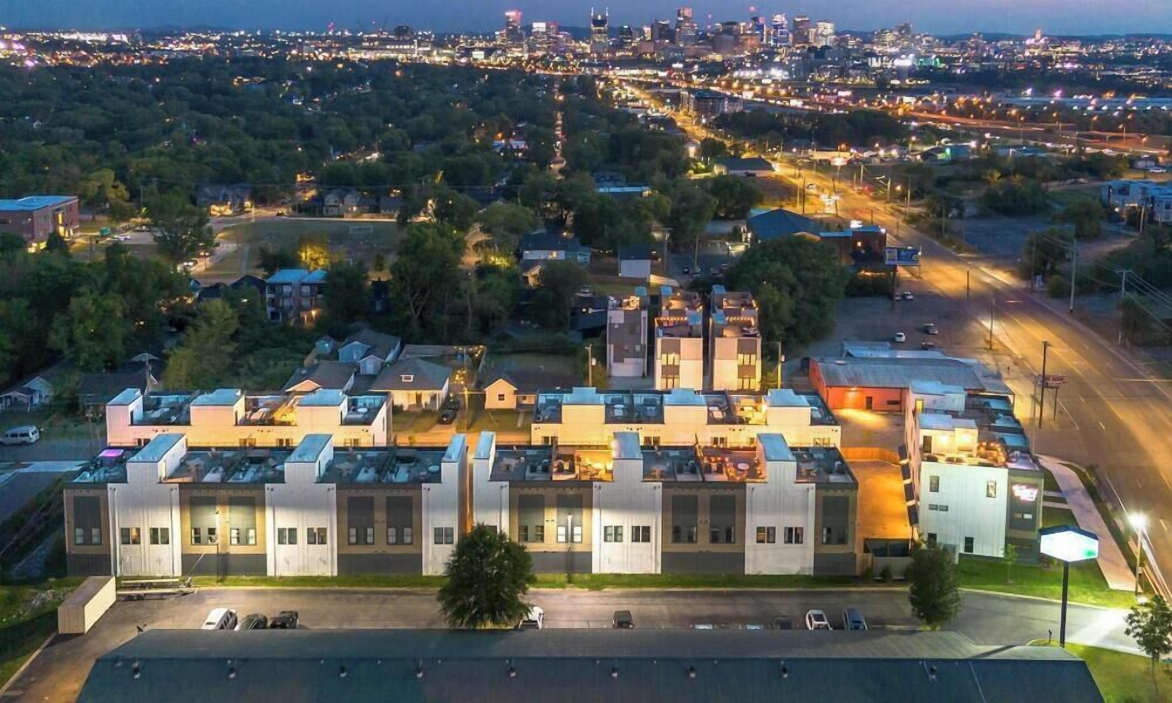 House | 8 bedrooms, Internet