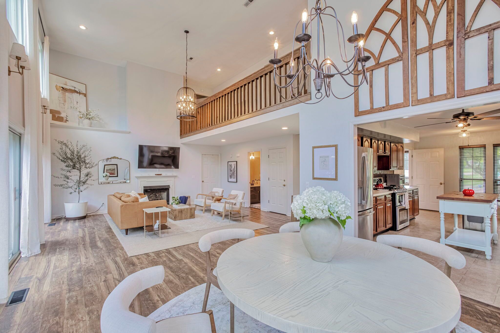 المنشأة من الداخل