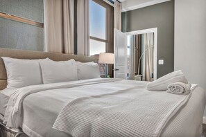 2 soverom, strykejern/-brett, internettilgang og sengetøy