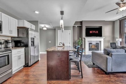 Historic Loft in the Heart of Downtown • Gym
