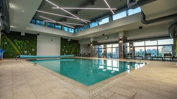 Sauna, steam room, massages