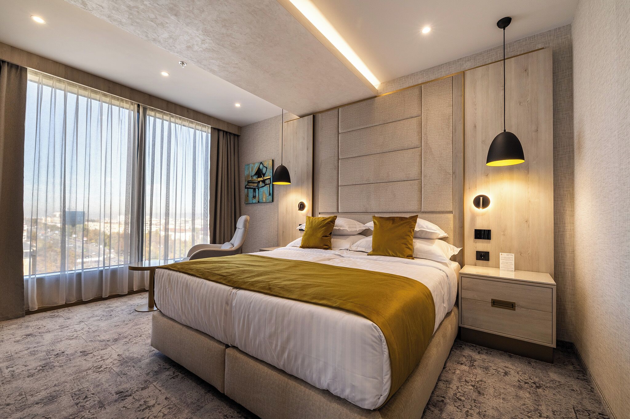 In-room safe, desk, laptop workspace, free WiFi