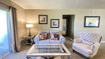 TV, fireplace, DVD player