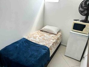 Basic Room | Free WiFi - Quarto individual em São Paulo ZN (São Paulo)