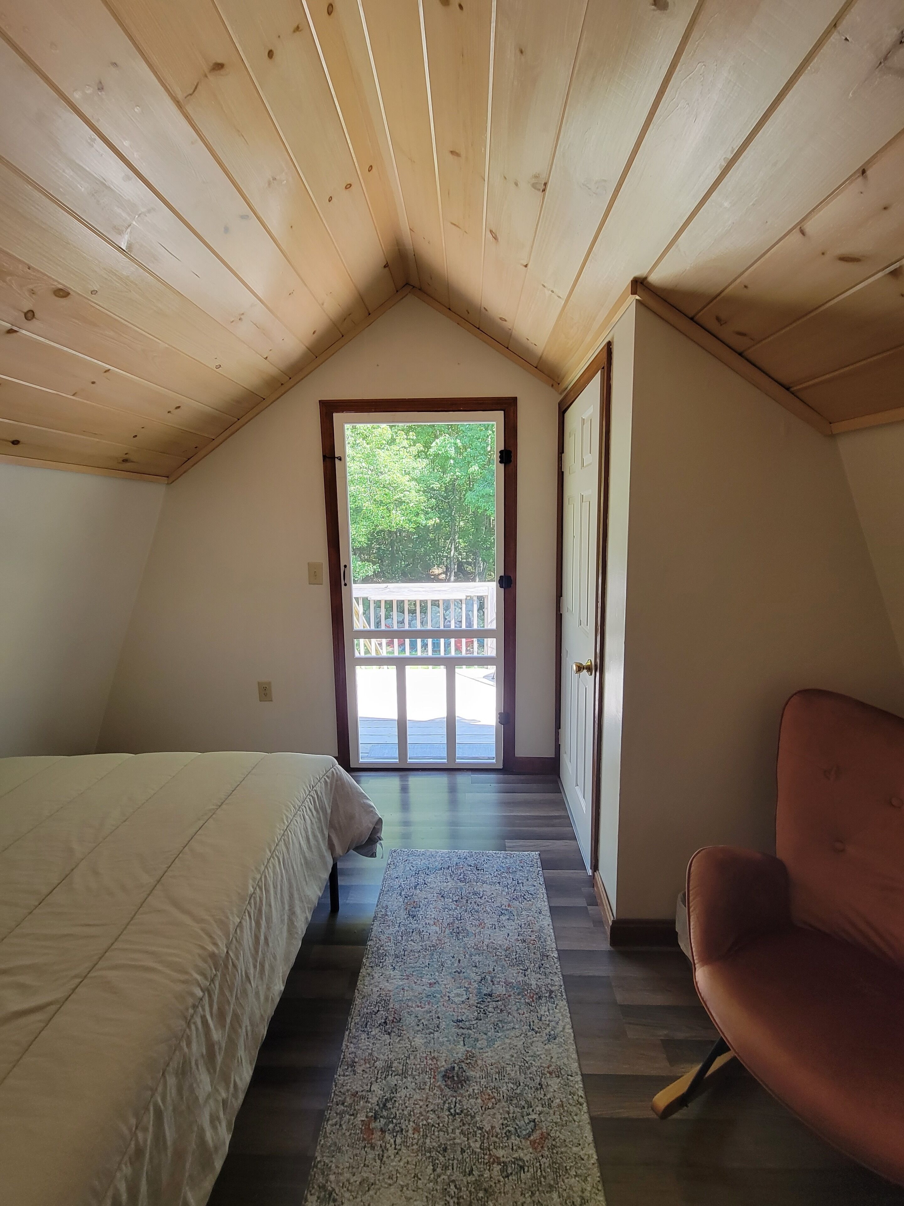 2 habitaciones, tabla de planchar con plancha y wifi gratis 