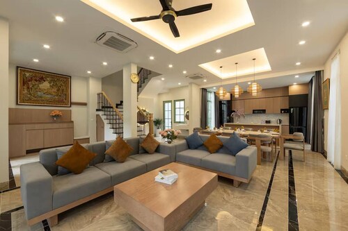 Freshly Built 4-Bedroom-4 Bathroom Villa Bai Khem, Phu Quoc