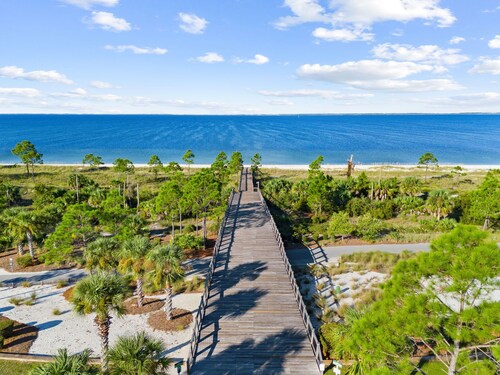 Family Beach Retreat with Golf Cart and Beach Gear